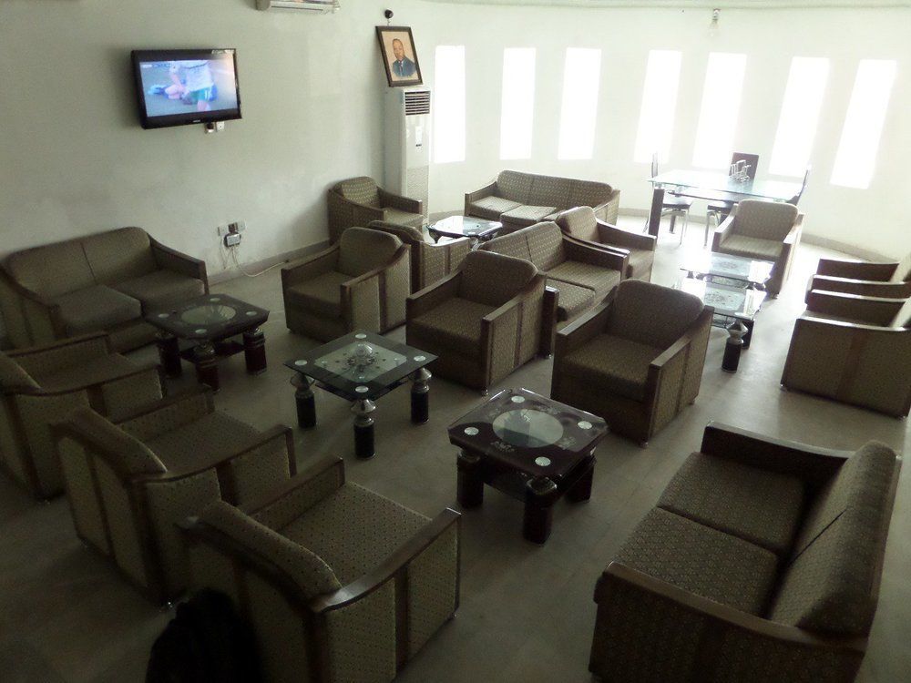 Flamingo Hotel Festac Town Экстерьер фото